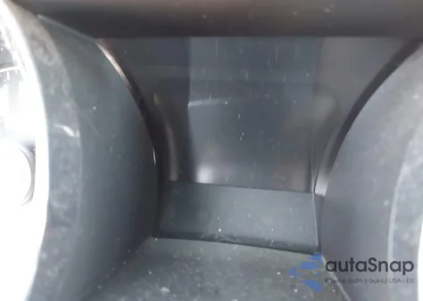 2014 Ford Mustang V6 Premium z USA, uszkodzony, nr VIN 1ZVBP8AM1E5243473